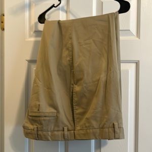Foundry dress slacks 44 x 29 with stretch fit waistband